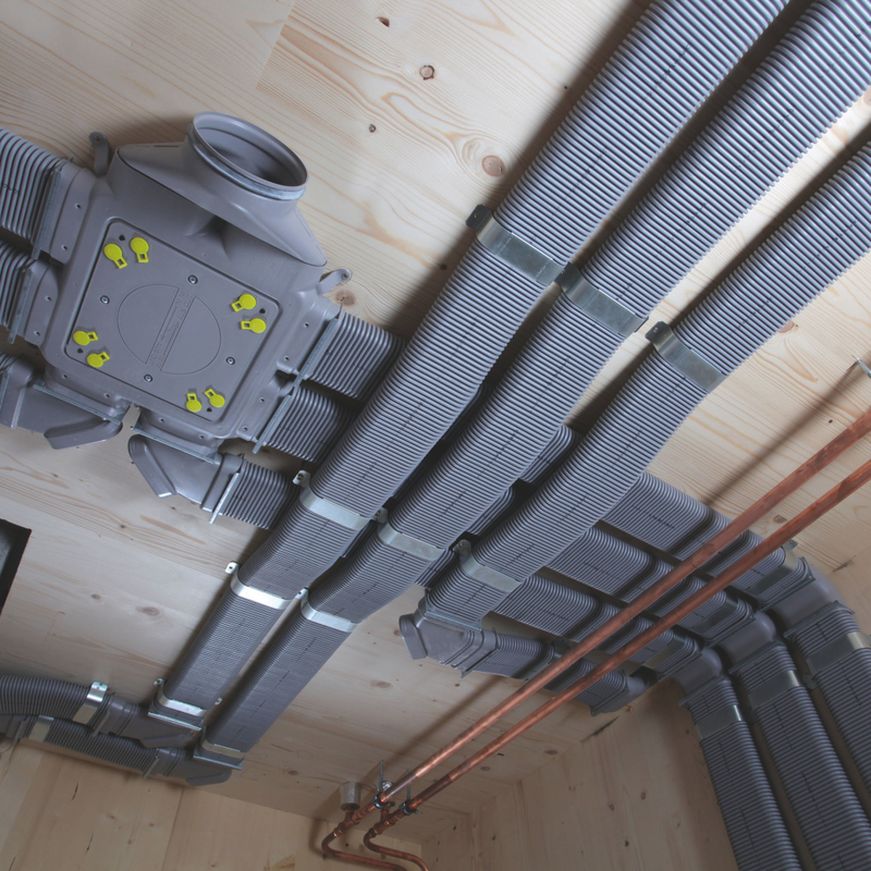 Hygienické rozvody vzduchu ve stropní instalaci