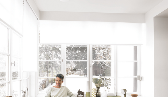 Stock Content Zehnder ComfoValve Luna S125 Comfortable indoor ventilation Front view