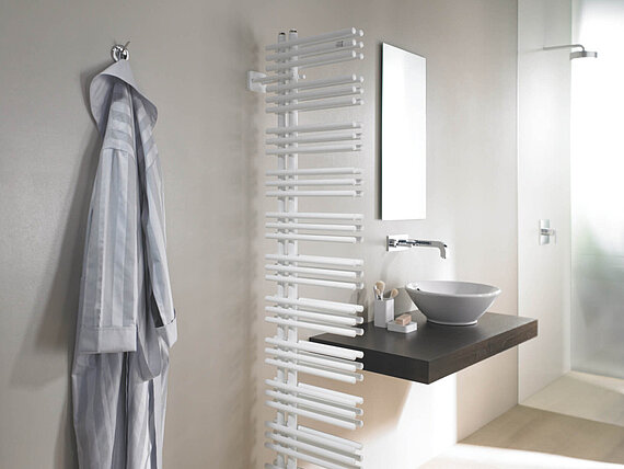 [Translate to Deutsch:] Badheizkörper Zehnder Yucca