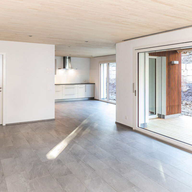 Bytový dům pro účely porovnání větrání okny a komfortním systémem