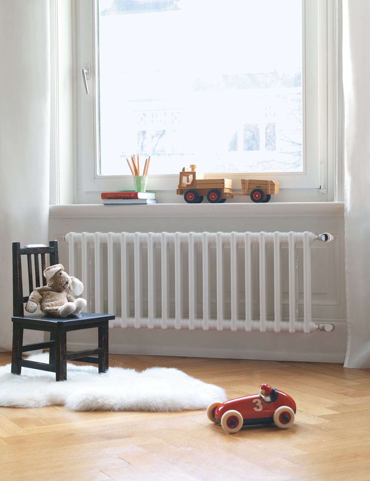 Výhody radiátoru Zehnder Charleston oceníte také v místnostech pro děti.