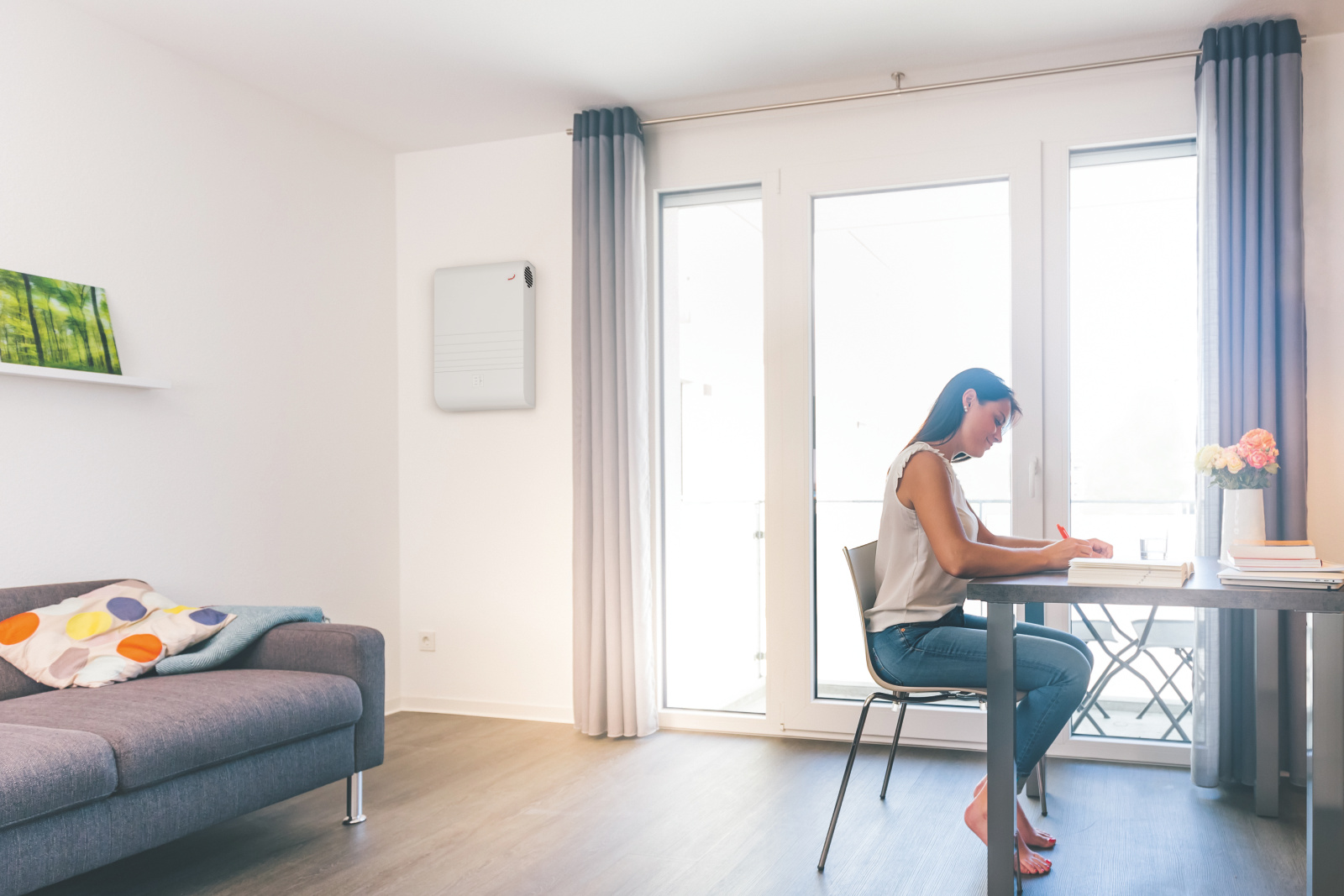 Rendering Zehnder ComfoAir 70 Comfortable indoor ventilation Side view