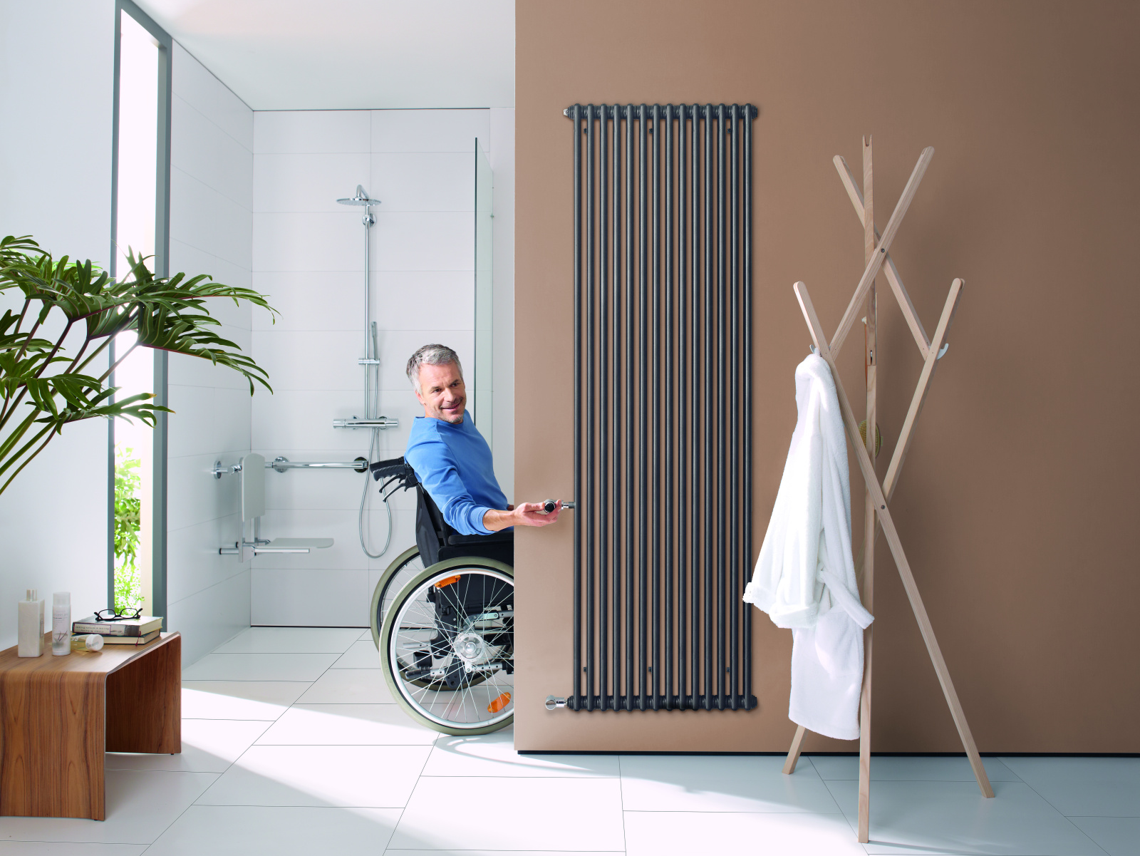 Komfortní a jednoduché ovládání díky Zehnder Charleston EasyAccess