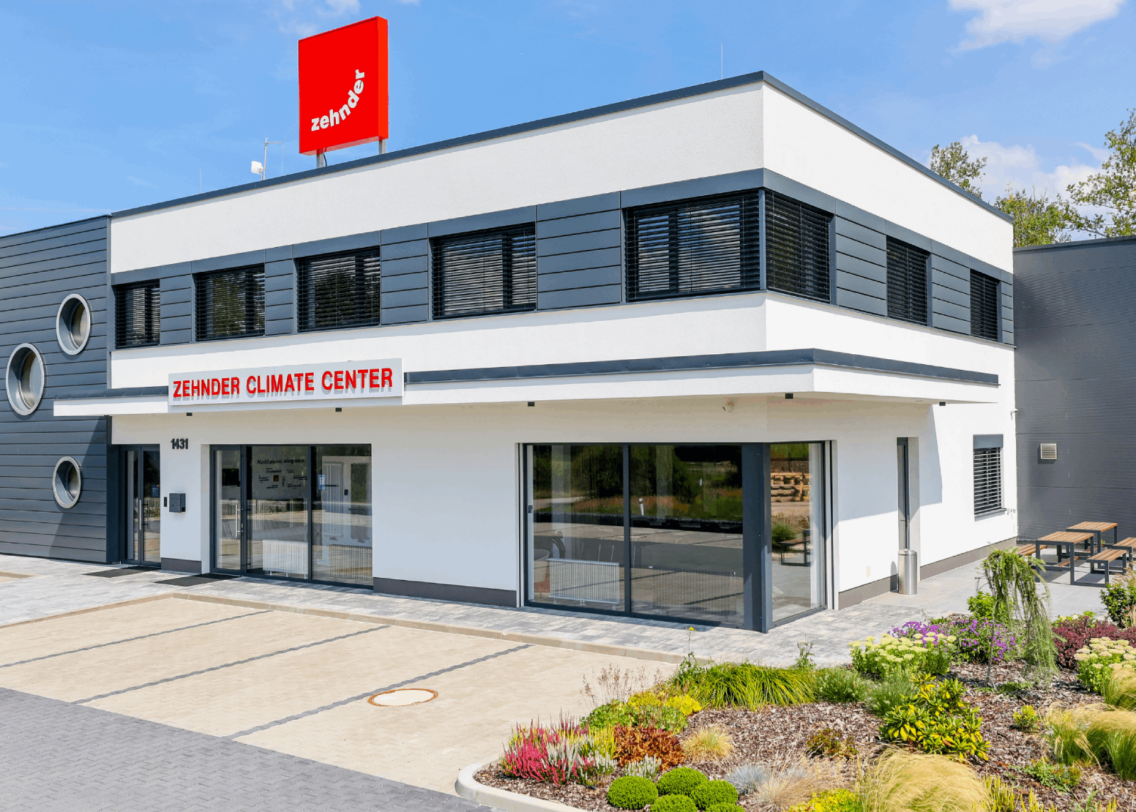 Zehnder Climate Center v Sezimově Ústí